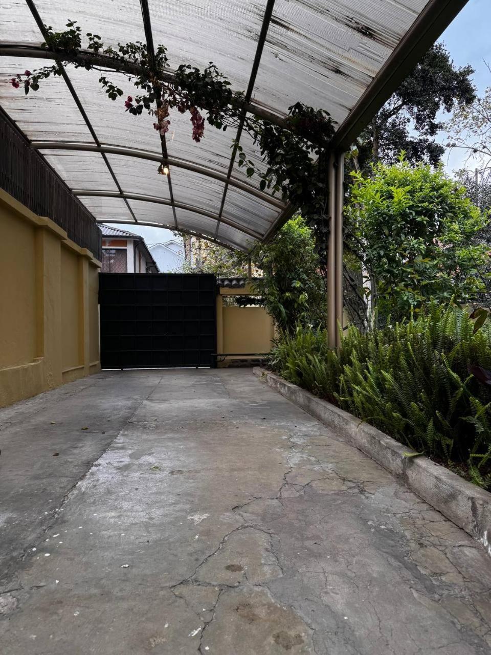 Hotel Cayman Quito Ngoại thất bức ảnh