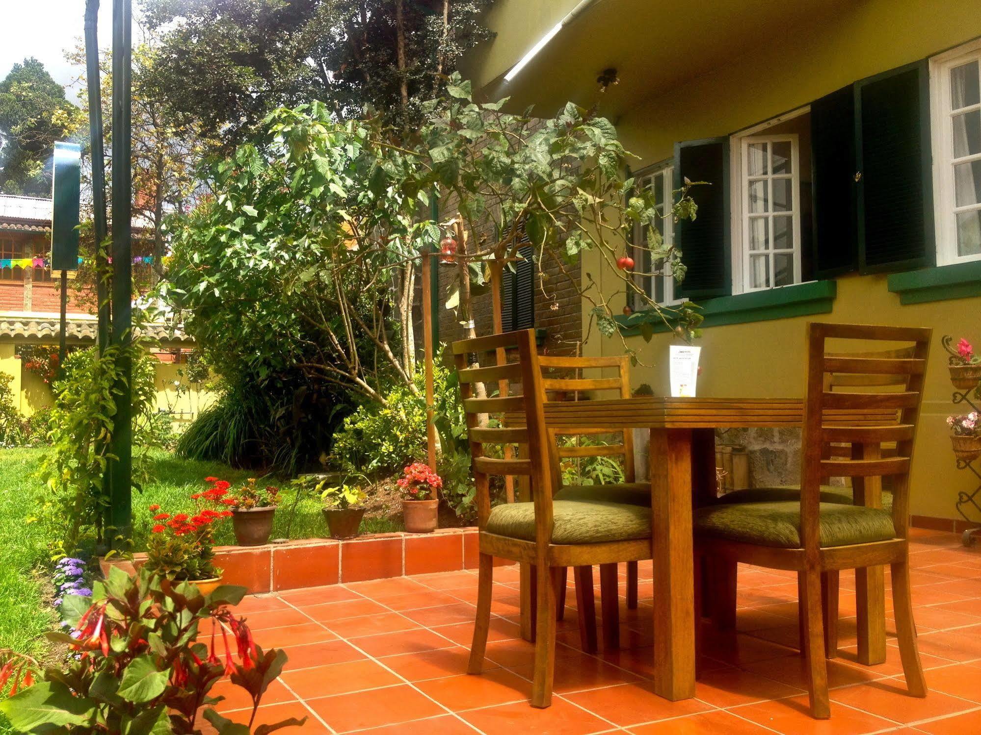 Hotel Cayman Quito Ngoại thất bức ảnh