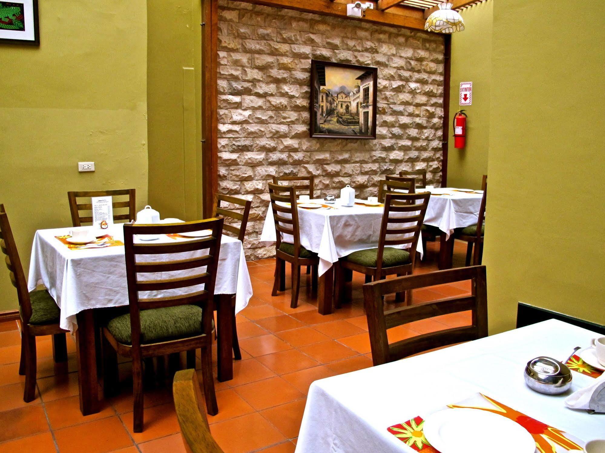 Hotel Cayman Quito Ngoại thất bức ảnh